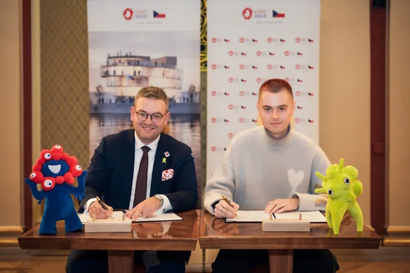 Uniformy pro český národní pavilon na Expo 2025 navrhne Jan Černý