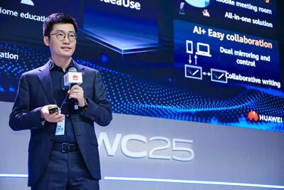 Společnost Huawei představuje novou interaktivní tabuli IdeaHub ES3/S3, která vnáší umělou inteligenci do kanceláří