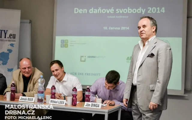 Daňové přiznání za 5 minut, založení firmy za 18!