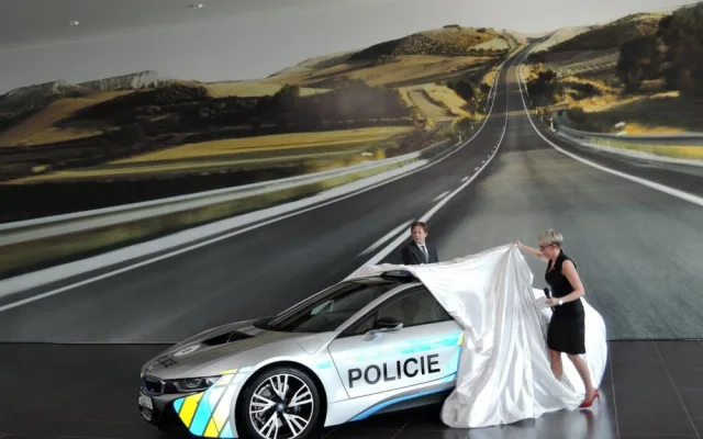 Předání vozu BMW i8 Policii České republiky