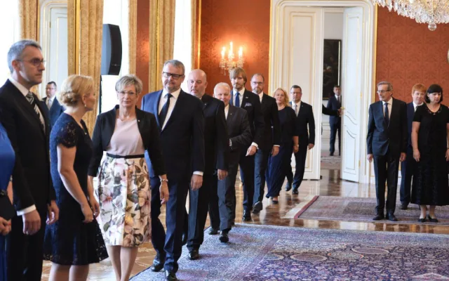 Prezident Zeman jmenoval druhou Babišovu vládu.