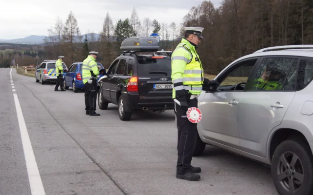 Dopravní policisté se během noci a dnešního dne zaměřili na alkohol za volantem.