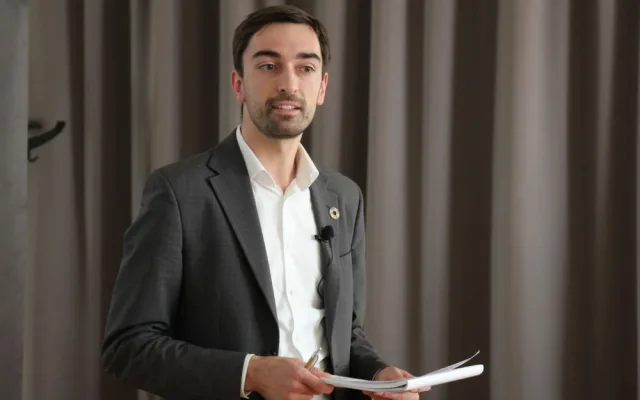 Už žádné cestování kvůli poradám. Češi vytvořili revoluční aplikaci pro virtuální realitu.