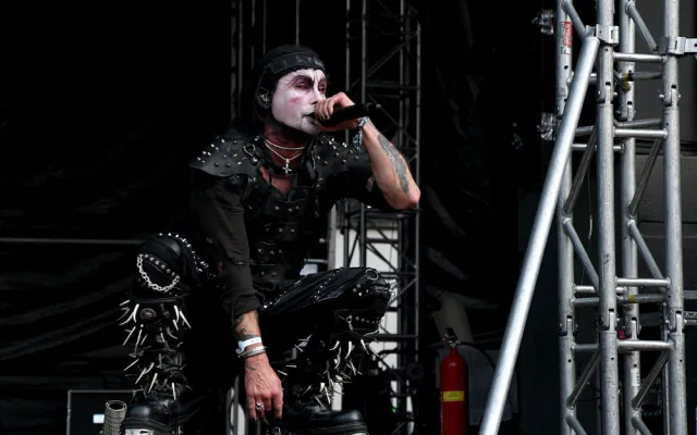 Cradle Of Filth na Metalfestu pomrkávali spíše po skalních fanoušcích. Byli ve skvělé formě.