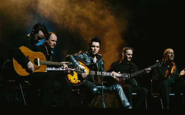 Pocta Králi rock´n´rollu One Night of Elvis míří poprvé do České republiky.