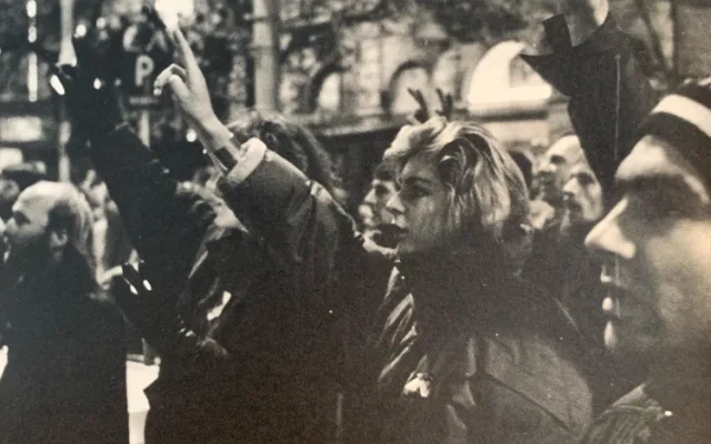 Nikdo nevěděl, jak to bude dál, říká účastník a autor fotek z listopadu 1989.