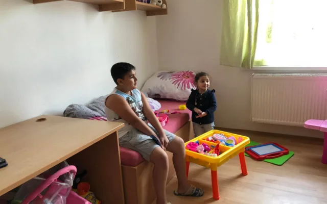Střecha nad hlavou i pomoc s dětmi. V azylovém domě v Brně hledají ženy nový začátek