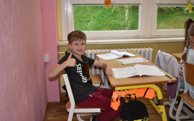 Dětem z Ukrajiny nejvíce chybí jejich tátové, popisuje učitelka z adaptační skupiny na Bolevecké základní škole