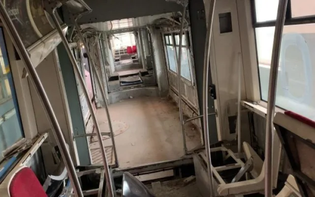 Kupte si tramvaj nebo stroj na čištění silnic. Dopravní podnik prodává majetek.