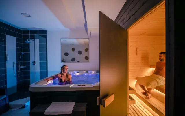Wellness Hotel Frymburk láká na bazény, sauny, Svět pod hladinou i pobytové balíčky