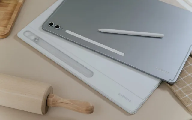 Galaxy S24 FE a řada Galaxy Tab S10 přináší zářivé barvy, špičkový výkon a Galaxy AI