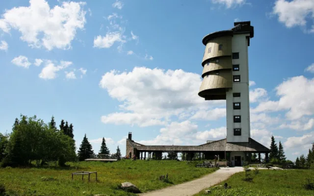 Poledník ještě před nedávnou rekonstrukcí