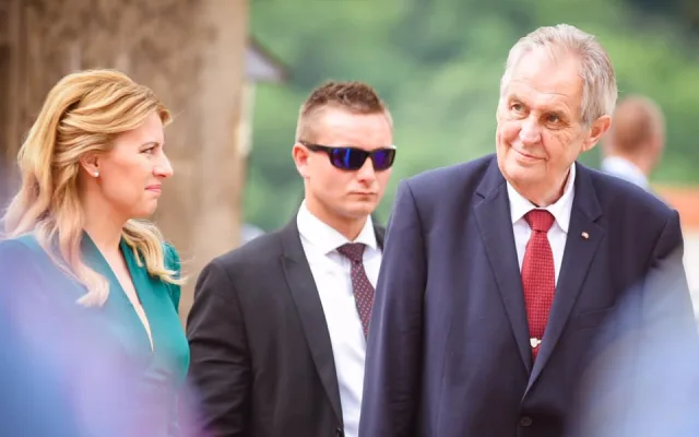 Čaputová v Praze jednala s politiky, uctila Havla i Štefánika