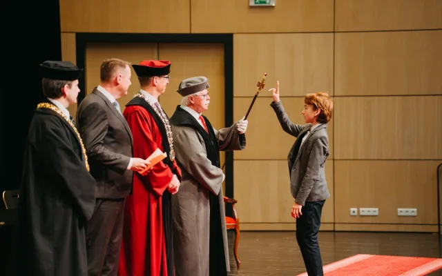 Dětská univerzita nabídne patnáct celoročních kurzů. Kraj přispěje půlmilionem