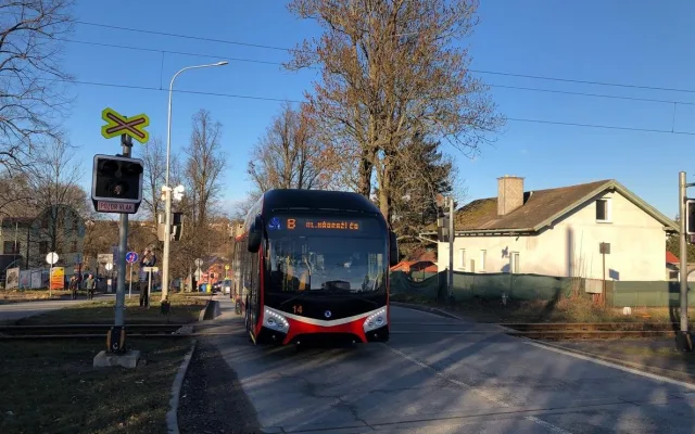 Školní spoje jsou zpět. Jihlavskou MHD ale dál ovlivní opravy silnic