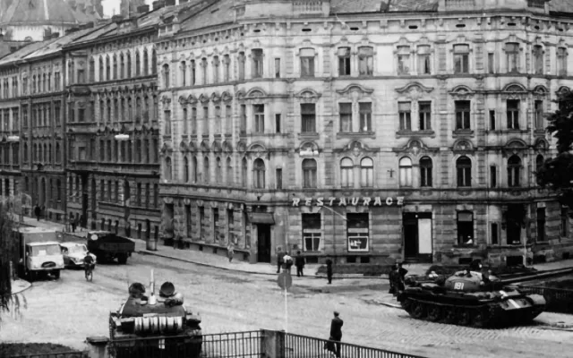 Příliv okupačních sil a mrtvé město. Olomouc si připomíná 58 let od srpnové invaze