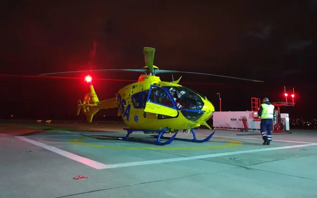 Incident před prachatickým barem skončil popáleninami. Okolnosti vyšetřuje policie