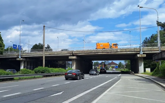 Rudná ulice je opravená, další uzavírka začne brzy. ŘSD opraví most na Plzeňské
