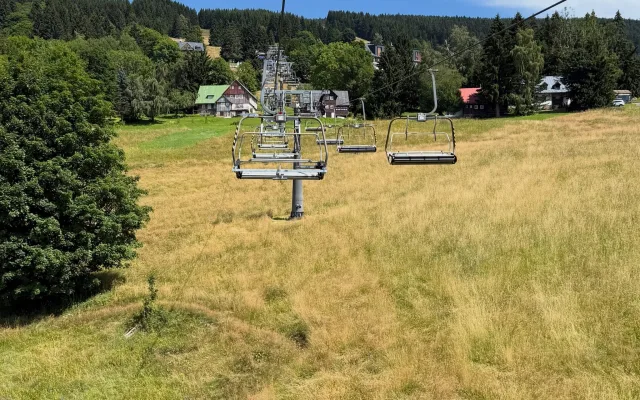 Rokytnice schválila změnu územního plánu, dovoluje i rozvoj skiareálu
