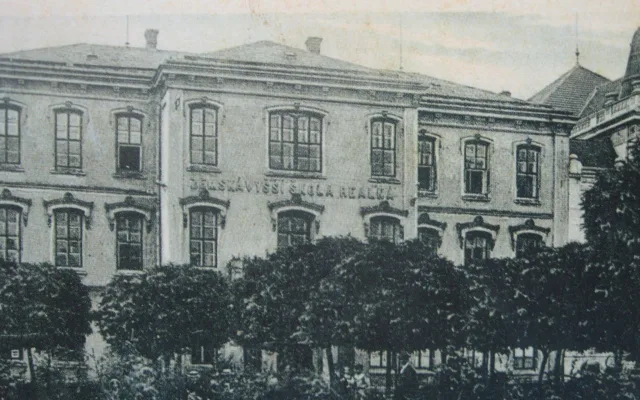 DRBNA HISTORIČKA: Reálka v Prostějově byla významnou kapitolu v oblasti školství