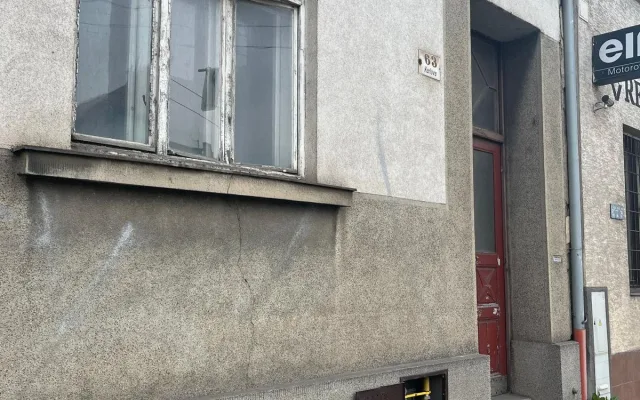 Místo demolice zkušebny a ateliéry. Dům u Tomkova náměstí dostal novou šanci