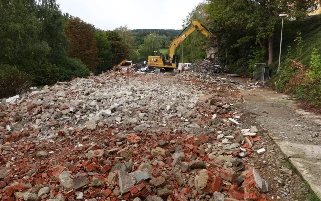 Vimperk staví nové parkoviště za 8,9 milionu. Na místě výměníku vznikne přes 30 míst