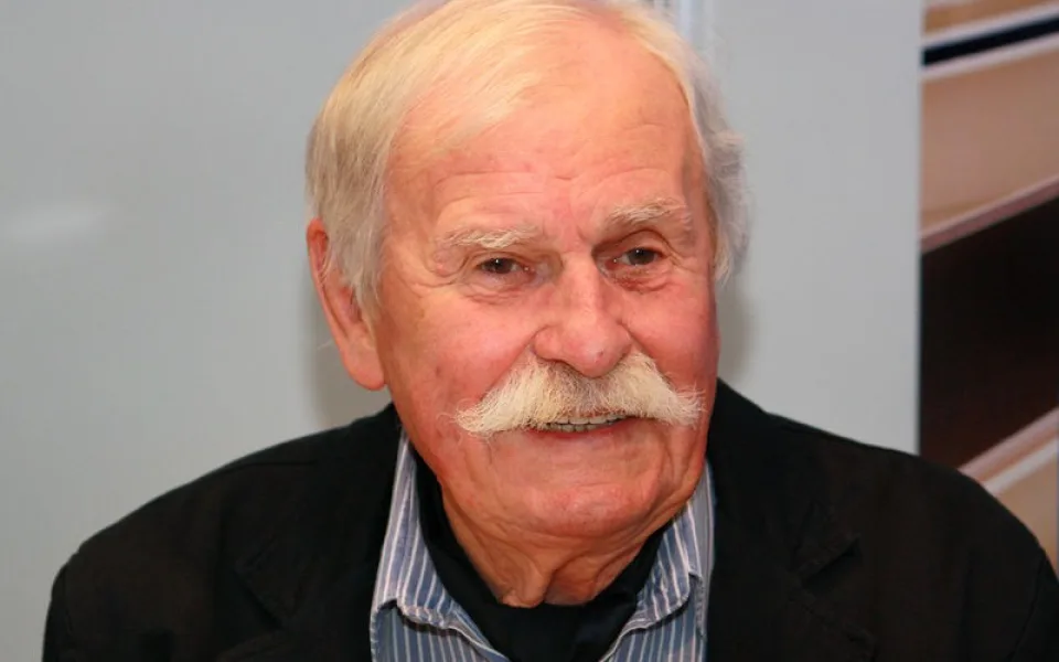 Ve věku 85 let dnes zemřel výtvarník, kreslíř Adolf Born