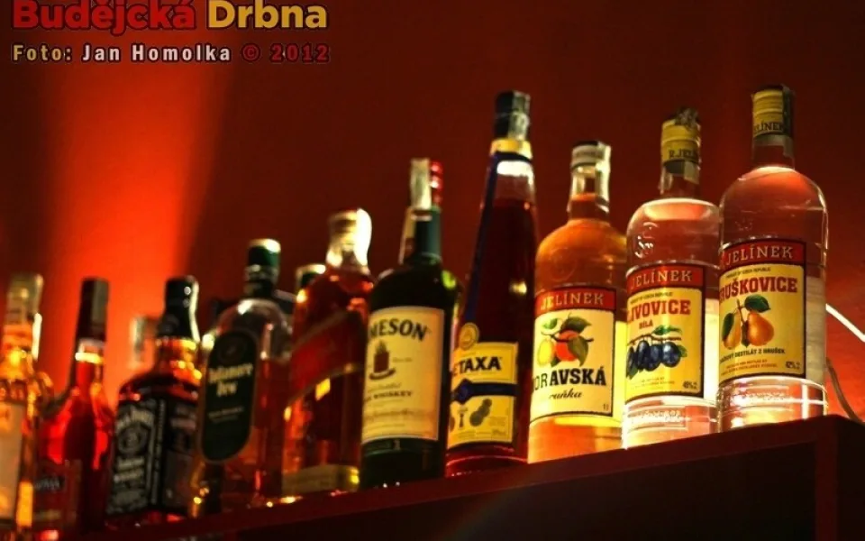 Alkohol, ilustrační foto