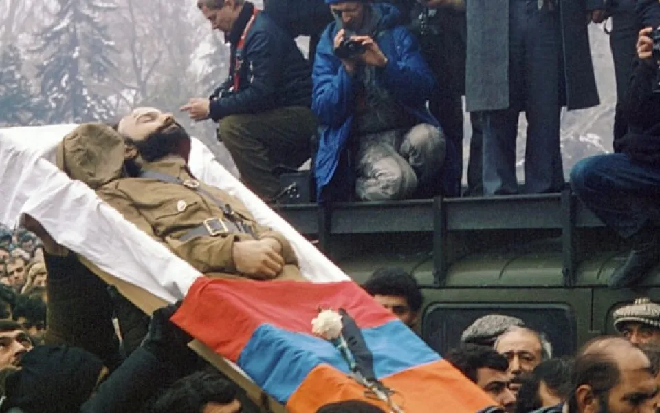 Foto z knihy "Proč jdou chlapi do války - Radan Haluzík".