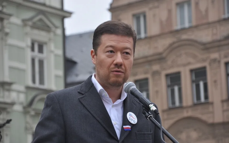 Tomio Okamura.