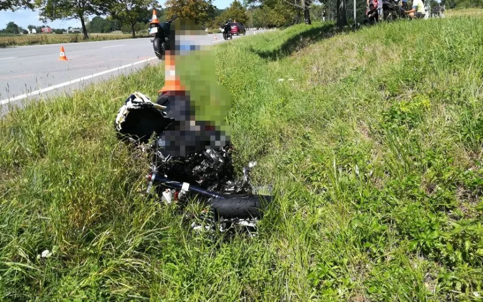 Nehoda motocyklisty na Budějcku.
