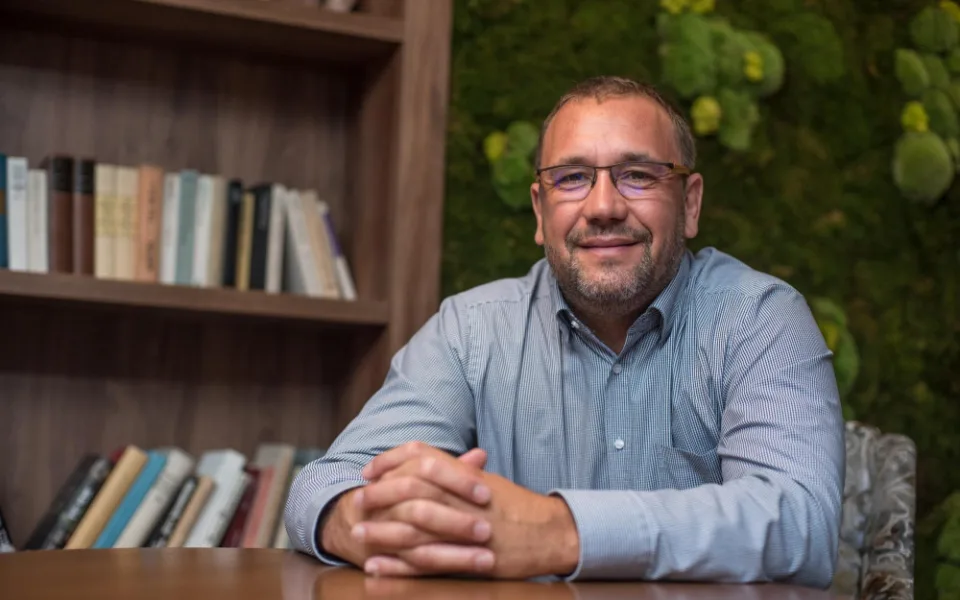 Nejsou Budějce a vedle okolní obce. Město je třeba vnímat jako jednu aglomeraci, říká Martin Pražák.