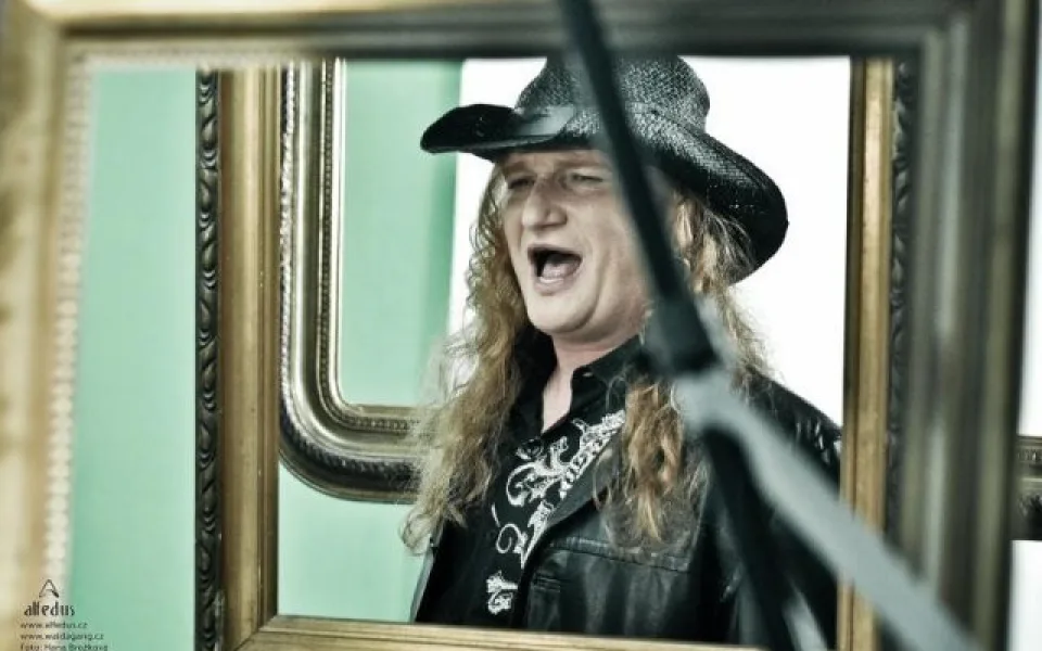 Kariéra zesnulého Vládi Šafránka: Metalové začátku, zadumaný Brain a crazy roky s Harlejem a Walda Gangem.