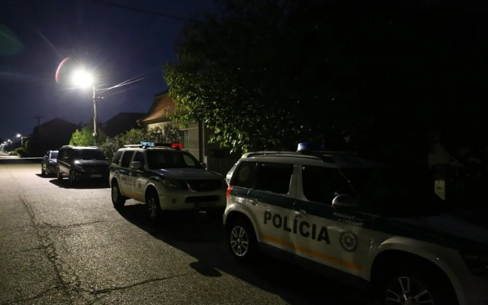 Místo policejní razie.