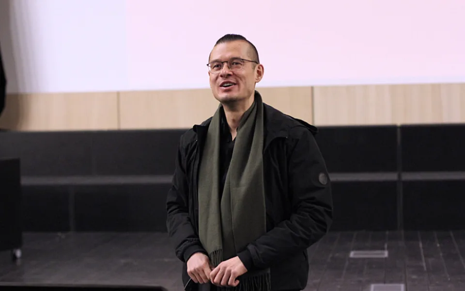 Osamu Okamura.
