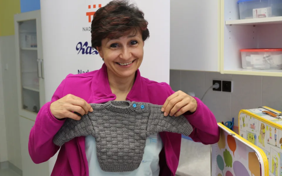 Odložená nebo odebraná miminka v jihlavské nemocnici dostanou kufřík na vzpomínky. Připomene první dny po narození.