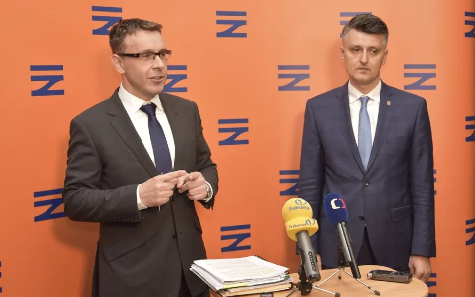 Ministr dopravy Vladimír Kremlík s generálním ředitelem SŽDC Jiřím Svobodou.