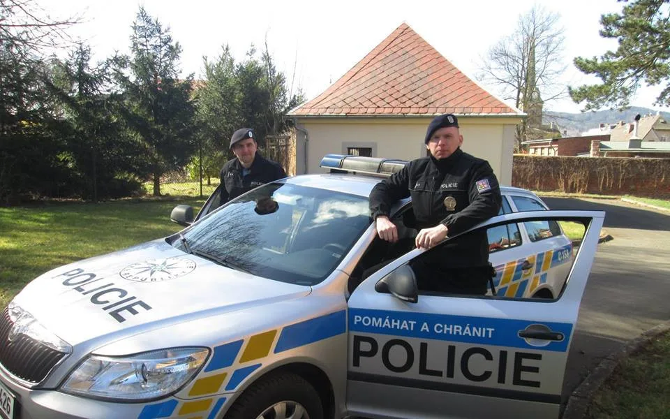 Dva ocenění policisté.
