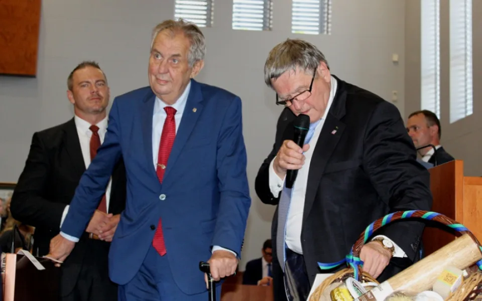 Prezident Zeman přijel na Vysočinu. V našem kraji stráví celkem tři dny.