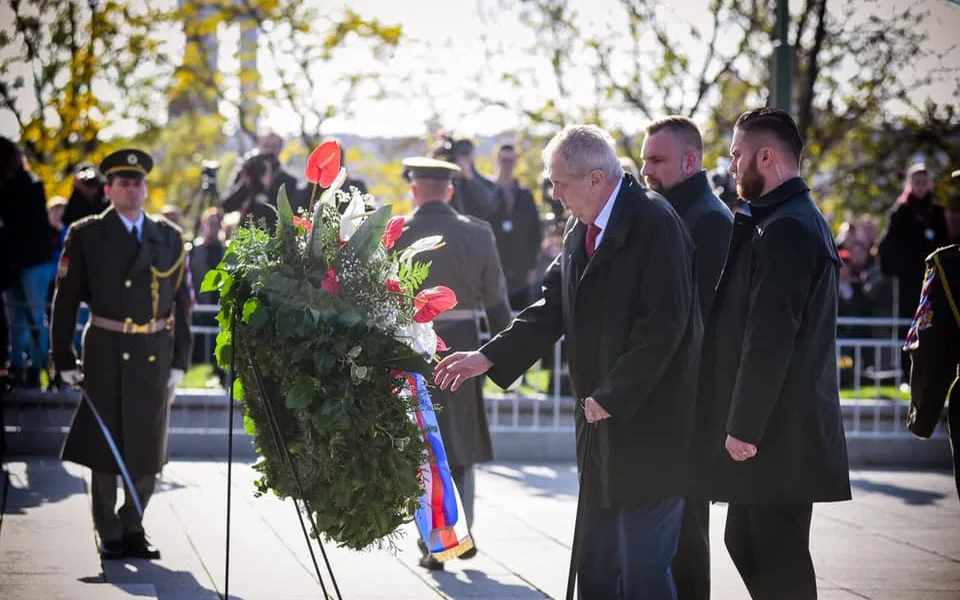 Prezidenti, králové a papež pogratulovali k výročí vzniku státu