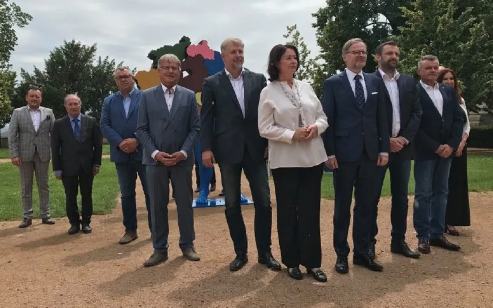 ODS dnes v Grébovce zahájila předvolební kampaň s heslem „Postavme Česko na nohy!“