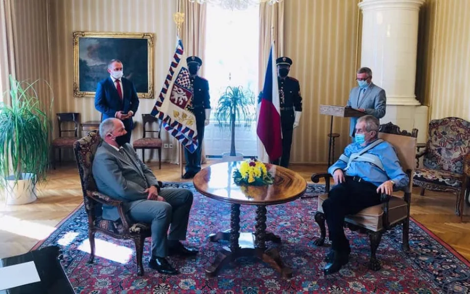 Prezident jmenoval Prymulu ministrem zdravotnictví.