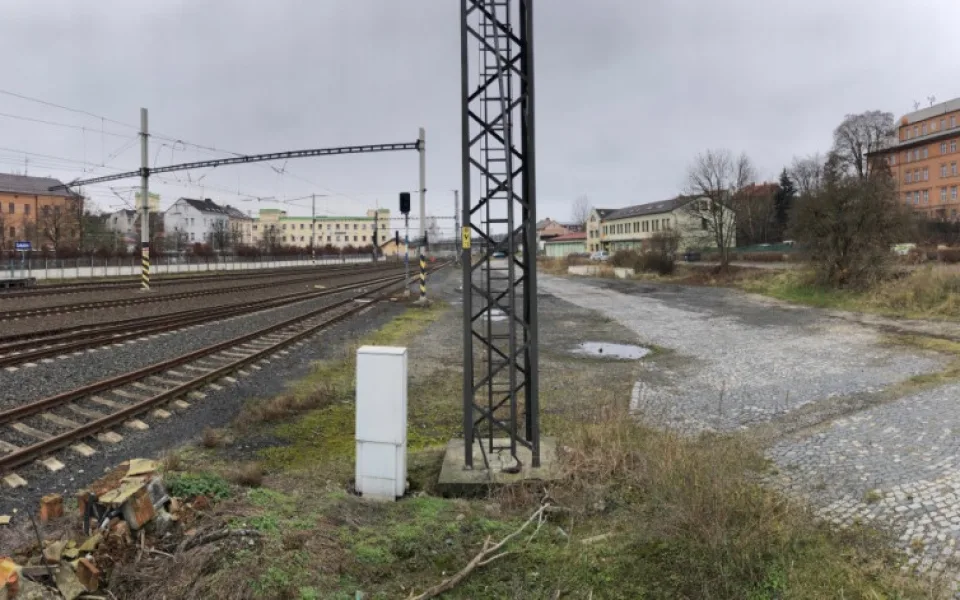 Trať, kde umírali lidé, nyní ohlídají chytré kamery. Soutěž Slepá místa zná vítěze