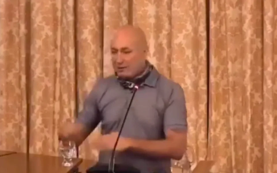 Landa kritizoval ve Sněmovně postup vlády za koronavirové krize