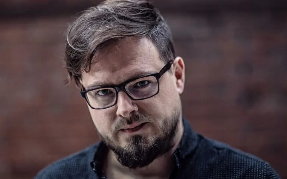 Zemřel zpěvák, kytarista a textař David Stypka.