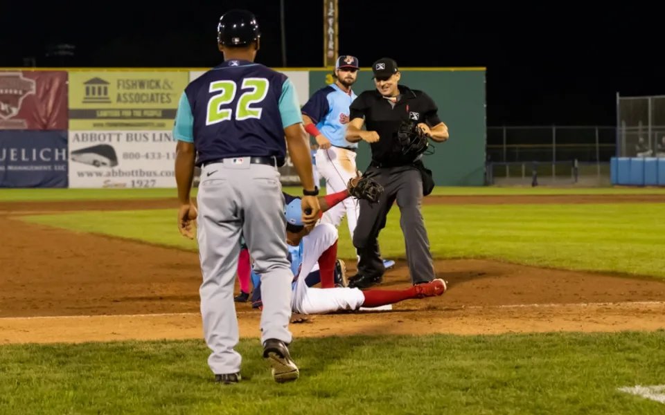 Dívali se na mě trošku jako na exota, říká první český profesionální baseballový rozhodčí v USA.