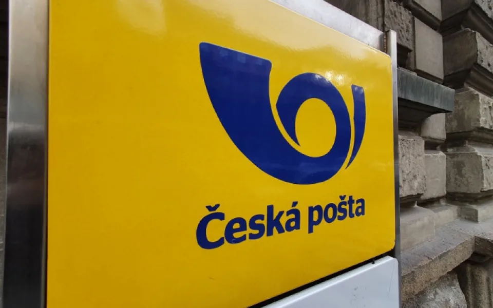 Česká pošta chce ušetřit půl miliardy a bude propouštět, modrých límečků se to netýká