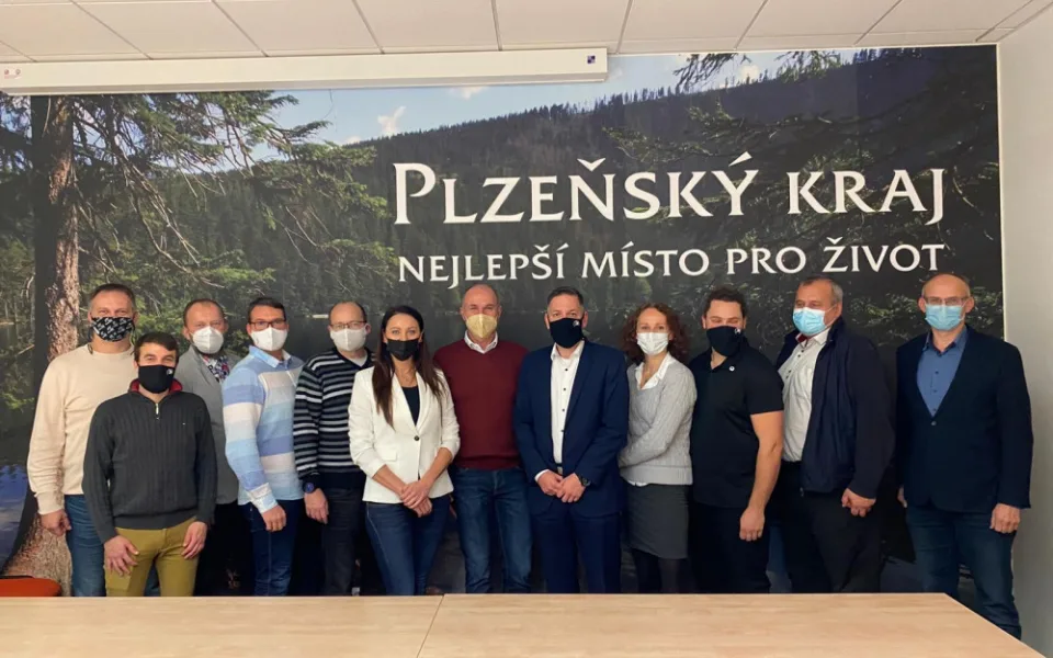 Podpis koaliční smlouvy v listopadu 2020.