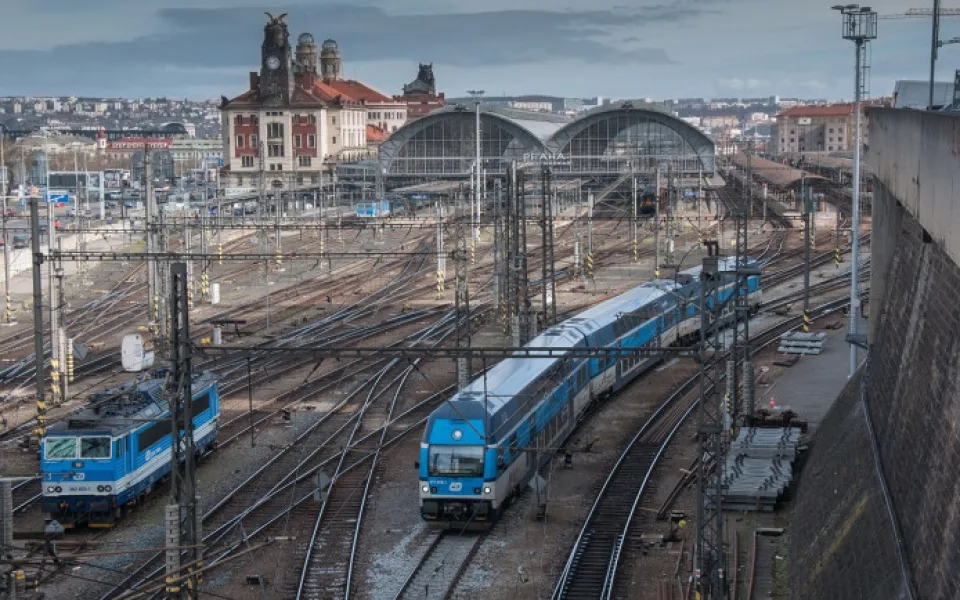 Správa železnic bude mít rozpočet 53 miliardy korun, kvůli úsporám odloží některé stavby