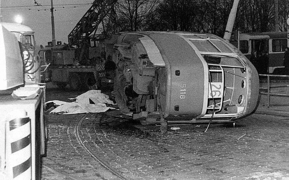 Při nejhorší tramvajové nehodě v Praze zemřelo sedm lidí včetně šestiletého dítěte.